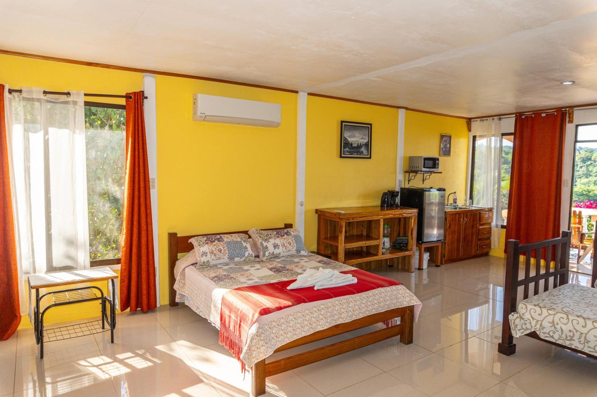 Villa Manolo Ocean And Forest View Hotel Drakes Bay Exterior foto